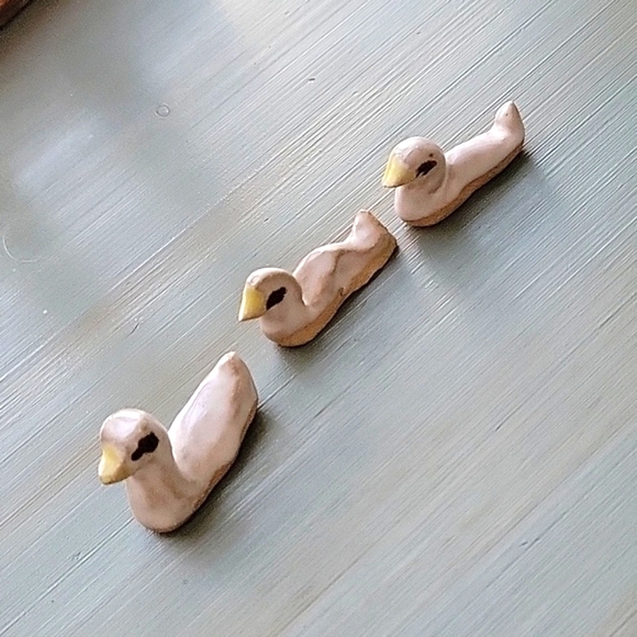 Glazed Three Pottery Ducks - Picture 3 of 4